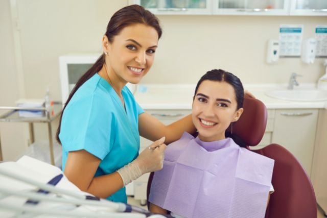 Diplomado en Técnicas Avanzadas de Blanqueamiento Dental