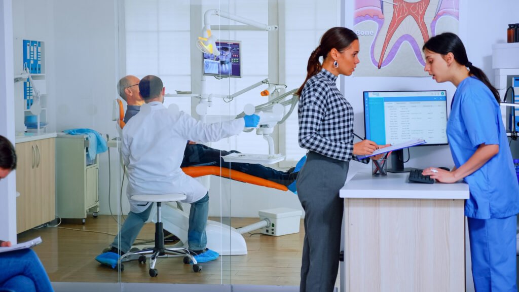 Diplomado en Gestión de Inventarios y Logística en Clínicas Odontológicas