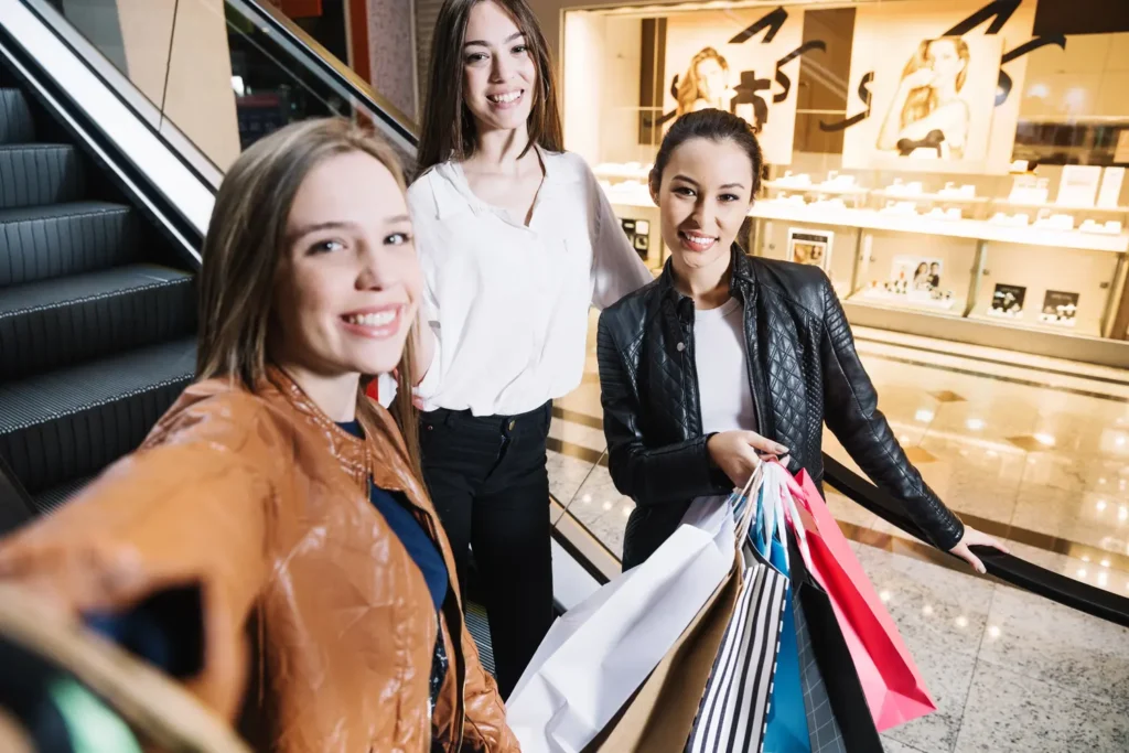 Máster en Personal Shopper de Lujo & Retail Experience 2