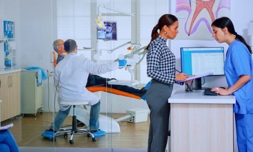 Diplomado en Gestión de Inventarios y Logística en Clínicas Odontológicas